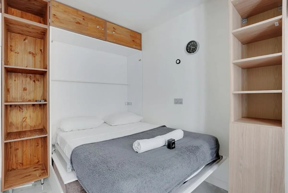 Cozy 2P Studio Batignolles Paris