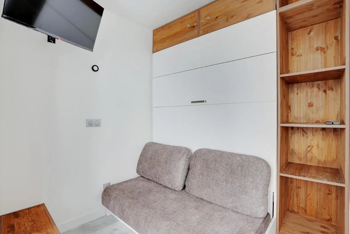Cozy 2P Studio Batignolles Paris 0*,  France